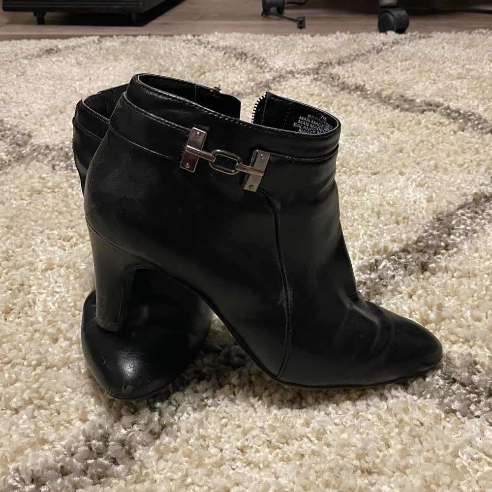 Bandolino heels
